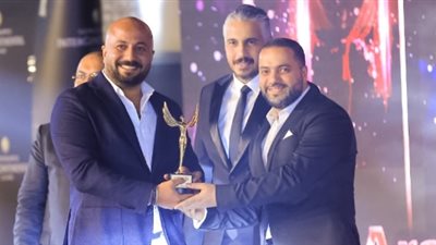 مشروع رائد.. منح 