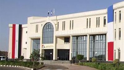 انطلاق حملة التبرع بالدم بجامعة هليوبوليس للتنمية المستدامة