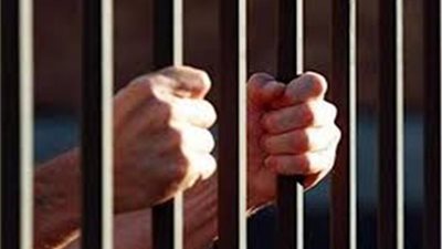 حبس تاجر مخدرات ضبط بحوزته حشيش ومواد مخدرة بالجيزة