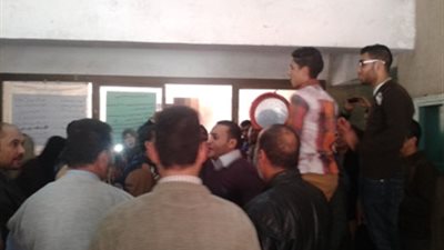 استمرار اعتصام موظفى الجامعة العمالية بالإسكندرية للمطالبة بتعديل الأجور