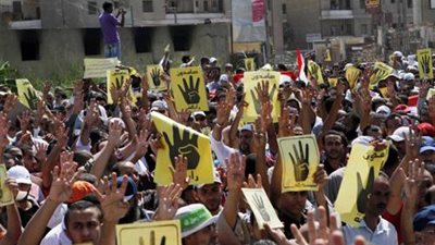 مسيرة لأنصار الإخوان تجوب شوارع شبرا الخيمة