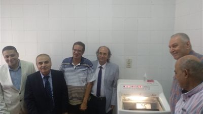 جهاز طبي جديد يشخص السرطان في 15 دقيقة بمستشفى أورام الإسماعيلية (صور)