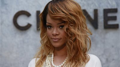 «ريهانا» تحذف تغريدة «حرروا فلسطين» خوفًا من أمريكا