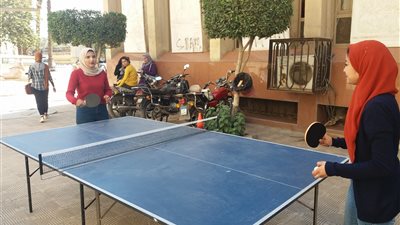 اليوم الرياضي في «آثار القاهرة».. «شوية لعب قبل الامتحانات» (صور)