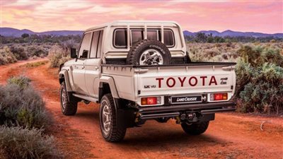 تويوتا لاند كروزر ناميب أروع سيارة يمكنك شراؤها.. تعرف على السبب