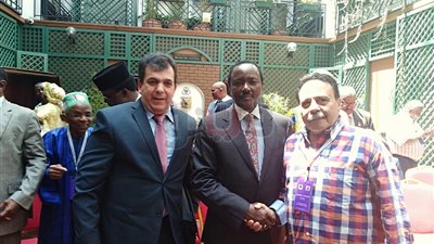 نائب رئيس جمهورية كينيا يلتقي بالوفد العمالي المصري (صور)