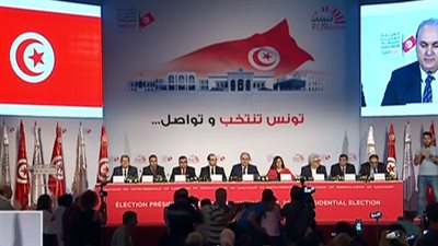 قيس سعيد ونبيل القروي في جولة إعادة الانتخابات الرئاسية التونسية (فيديو)