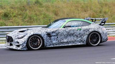 مرسيدس تطور محركا جديدا V8 يولد قوة هائلة