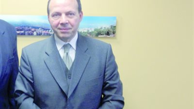 السفير المصري بأستراليا يفتتح معرض منتجات 