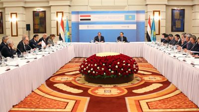 وزيرا الخارجية والتعاون يشاركان في منتدى الأعمال المصري الكازاخي