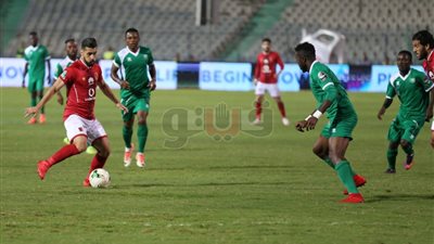 عبد الله السعيد يسجل رقمًا أفريقيًا جديدًا ويتخطى عمرو جمال