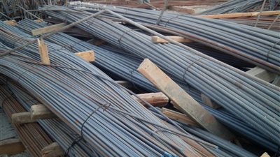 «التشييد والبناء» تتوقع ارتفاع أسعار الحديد لـ6 آلاف جنيه للطن