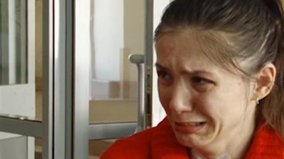 امرأة فاقدة للذاكرة تبكي يوميا عند تذكر لحظة طلاقها (صور)