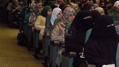 دقيقة حدادا على أرواح الشهداء بمؤتمر التراث الإسلامي في «أصول الدين»