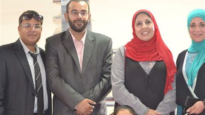 مسابقات ثقافية وعروض مسرحية ضمن مبادرة «أخلاق فنان» بالمطرية