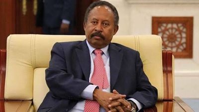 رئيس وزراء السودان: نتطلع للاستفادة من الخبرات المصرية في المشروعات التنموية