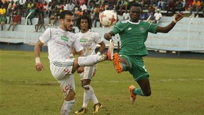 سيمبا التنزاني يتقدم بالهدف الأول في شباك المصرى بالكونفدرالية