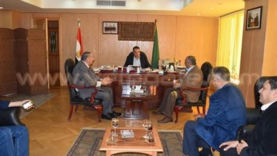 محافظ الفيوم يمنح المقاصة مدينة رياضية كاملة