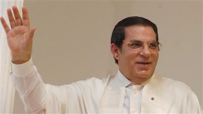 «بن علي رحل».. مات رجل الدولة ضحية السيدة الأولى و«الشلة»