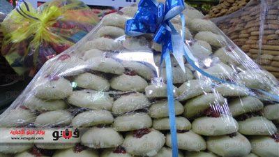 بالصور.. أسعار الكعك والبسكويت بالمطرية