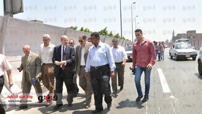 بالصور.. تركيب كاميرات مراقبة أعلى محور صفط اللبن