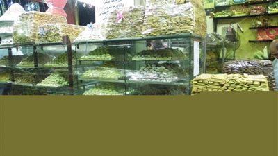 بالصور.. 50 جنيهًا لكيلو الكعك بـ