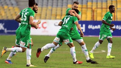 محمد عمر يطالب لاعبيه بطى صفحة سموحة