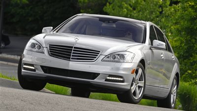 1.3 مليون جنيه سعر السيارة «مرسيدس s400»