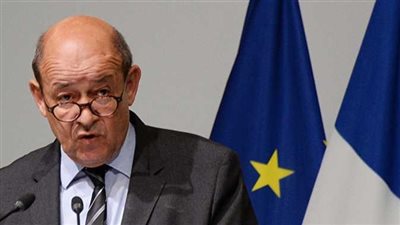 فرنسا: سنرد بحزم إذا ثبت استخدام أسلحة كيميائية في سوريا