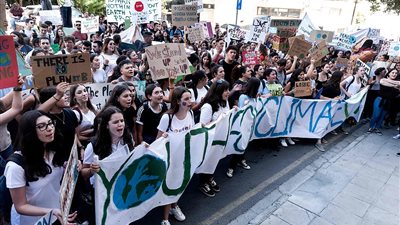 انطلاق عشرات التظاهرات في 150 دولة بسبب تغير المناخ (صور)