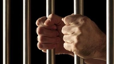 حبس سمكري سيارات وآخر بتهمة تجارة الآثار في بولاق الدكرور