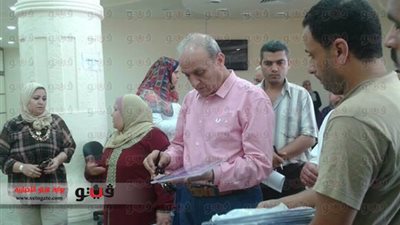 بالصور.. محافظ مطروح يتفقد مكتبة مصر العامة قبل افتتاحها