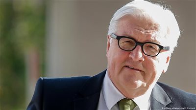 شتاينماير يدعو لحوار سياسي في سوريا عقب بدء الهدنة