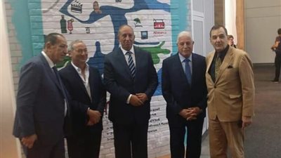 محافظ البحر الأحمر يبحث جذب السياح بمؤتمر بورصة برلين في ألمانيا (صور)