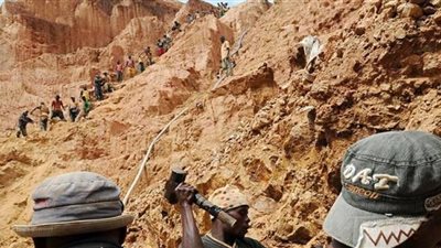 مالي تمنح قطر 4 تراخيص للتعدين