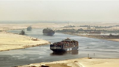 «هاآرتس»: أسعار النفط تؤثر سلبًا في «قناة السويس»