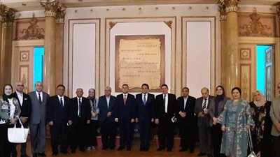 وزير التعليم العالي يزور جامعة عين شمس في أول أيام الدراسة