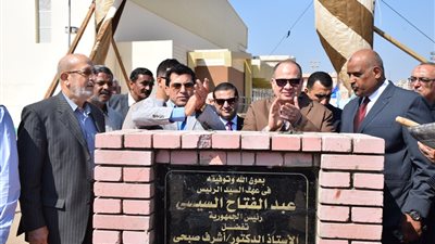 وزير الرياضة ومحافظ الفيوم يفتتحان أعمال تطوير نادي قارون (صور)