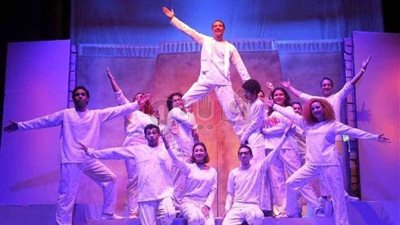 312 ليلة عرض نفذتها 