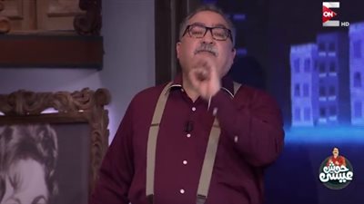 إبراهيم عيسى: فريد شوقي لعب بطولة 11 فيلما تركيا (فيديو)