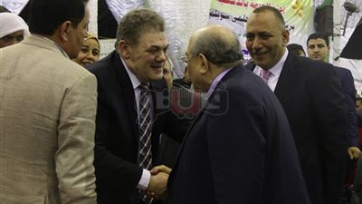 تفاصيل احتفالية حزب الوفد لدعم السيسي.. البدوي: المؤتمرات المؤيدة تعكس أصالة المصريين.. فؤاد بدراوي: «مش محتاج دعوة من حد».. أبو شقة: الرئيس تحمل المسئولية بشرف.. والفقي: إعادة ترشحه واجب وط