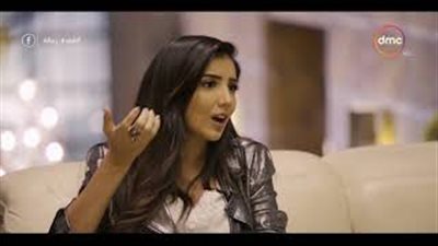 مي عمر: بروح للدكتور المشهور حتى لو راجل (فيديو)