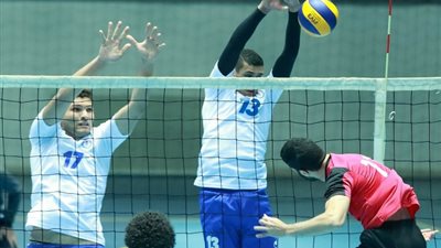 النجم الساحلي يفوزعلى سموحة في نهائي البطولة العربية للطائرة