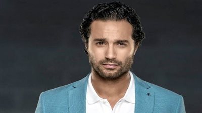 كريم فهمي ينتهي من «علي بابا» قبل عرضه بشم النسيم