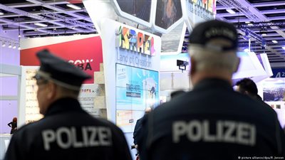 طرد حراس من أصول عربية من معرض برلين للسياحة بسبب إسرائيل