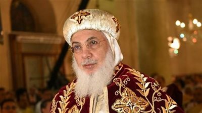 أهالي شهداء أقباط العور يجتمعون مع أسقف سمالوط