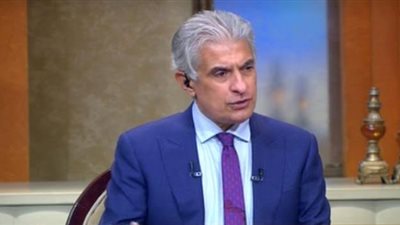 وائل الإبراشي: مصر تمر بمرحلة دقيقة تتطلب تحول كل مواطن إلى جندي