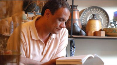 علاء خالد: المجتمع فى لحظة فرز مستمرة