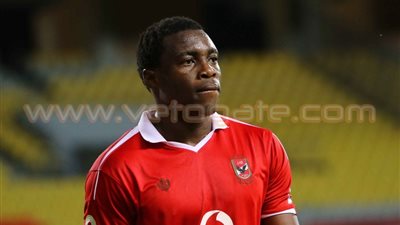 «زيزو» يعفى «إيفونا» من فقرة التسديدات في نهاية مران الأهلي