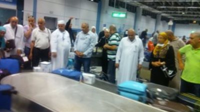 وصول ٩ مرحلين من السعودية لمخالفتهم شروط الإقامة